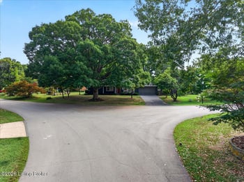 2701 Lamont Rd, Louisville, KY 40205