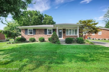 2704 Alps Rd, Louisville, KY 40216