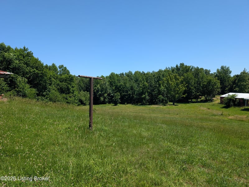 2704 Deatsville Rd, Shepherdsville, KY 40165