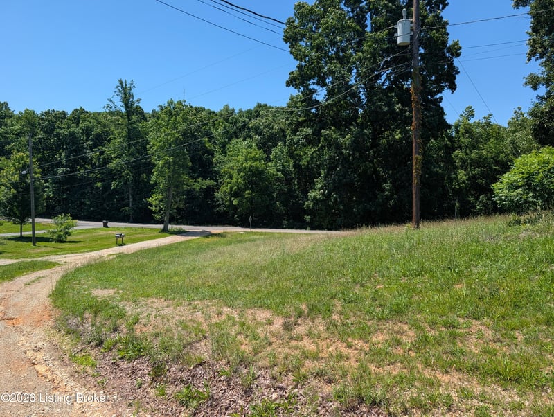 2704 Deatsville Rd, Shepherdsville, KY 40165