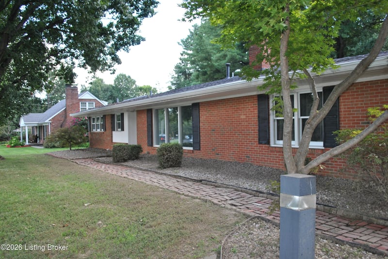 2706 Lime Kiln Ln, Louisville, KY 40222