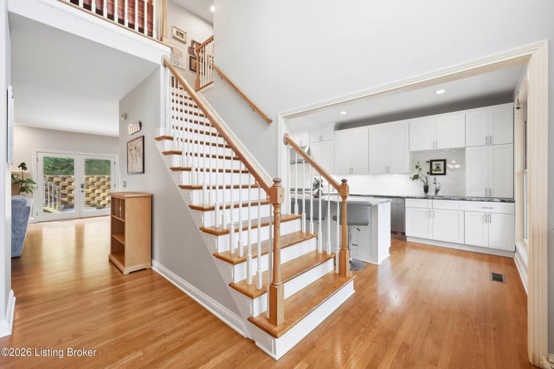 2707 Clearstream Ct, New Albany, IN 47150