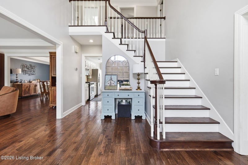 2707 Sycamore Woods Ct, Louisville, KY 40241