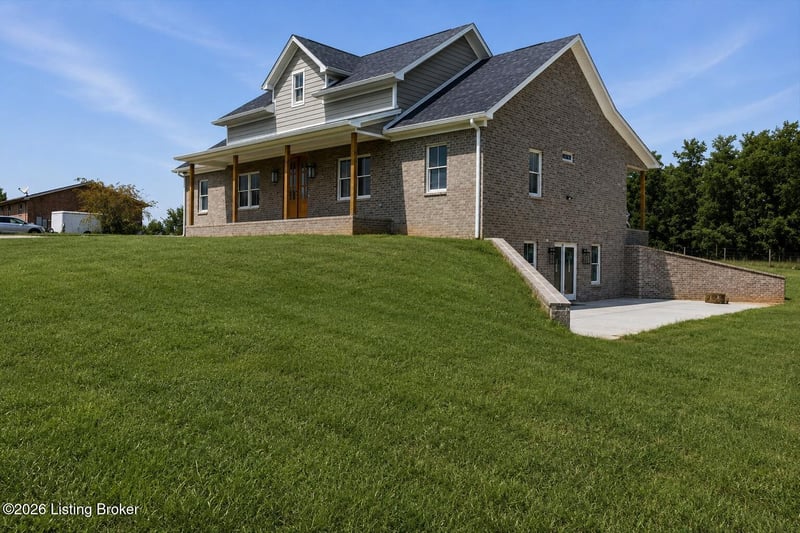 271 Bottle Dr, Elizabethtown, KY 42701
