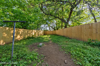 2710 Elliott Ave, Louisville, KY 40211