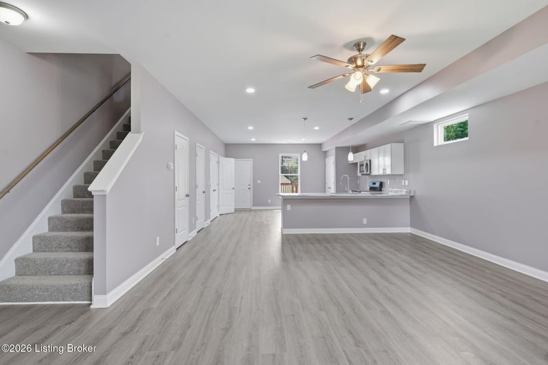 2712 Lindsay Ave, Louisville, KY 40206