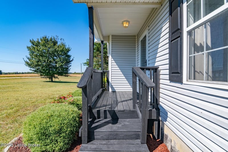 2712 Roundtop Rd, Elizabethtown, KY 42701