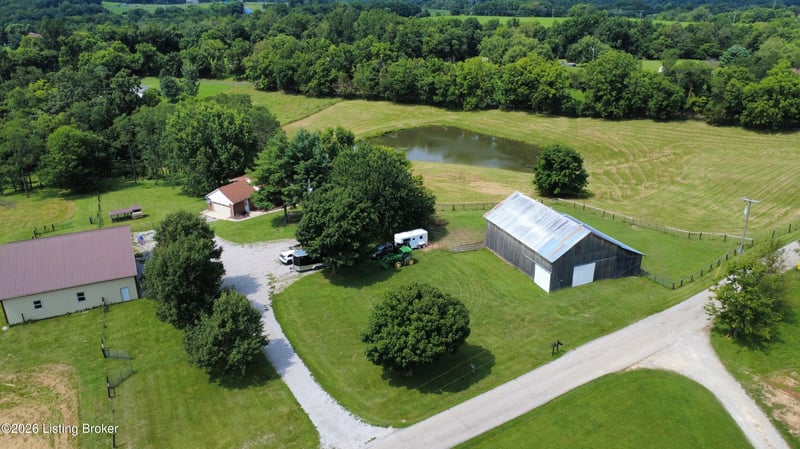 2714 Pea Ridge Rd, Waddy, KY 40076