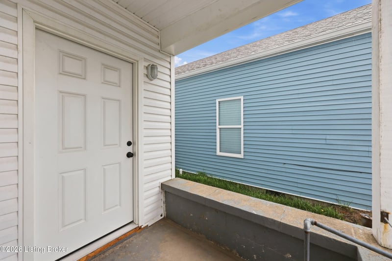 2715 Northwestern Pkwy, Louisville, KY 40212