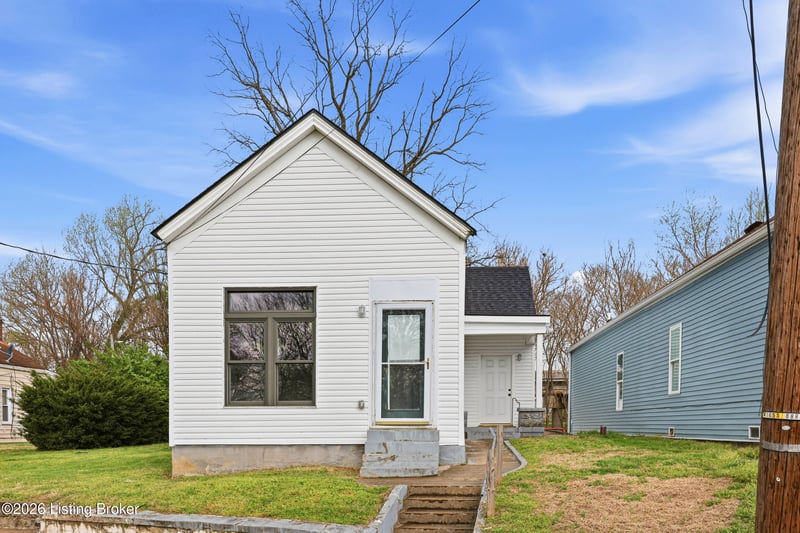 2715 Northwestern Pkwy, Louisville, KY 40212