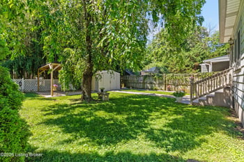 2716 Victor Pl, Louisville, KY 40206
