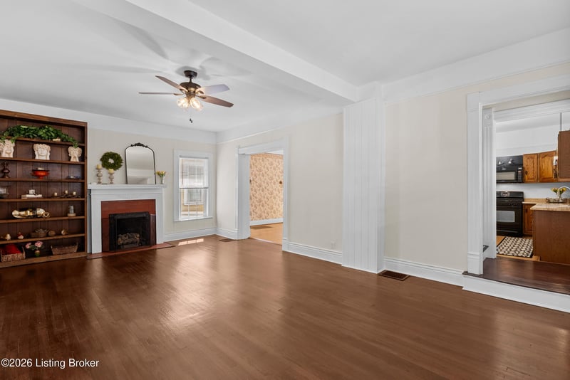 2716 Victor Pl, Louisville, KY 40206