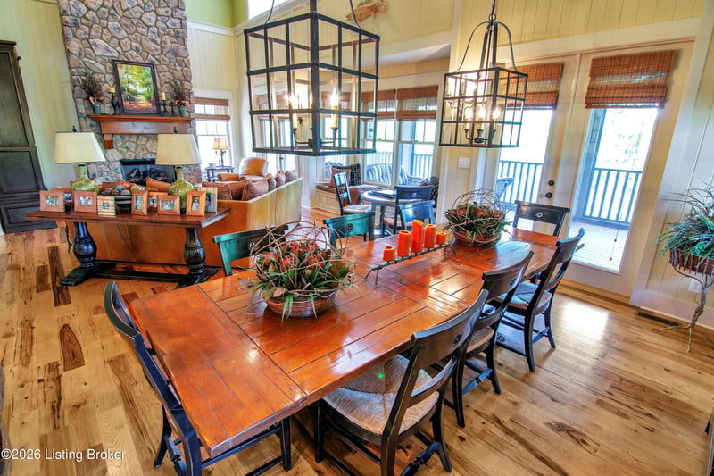 272 Eagle Point Dr, Austin, KY 42123