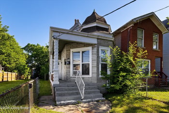 2723 W Chestnut St, Louisville, KY 40211