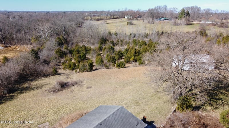 2725 Jericho Rd, La Grange, KY 40031