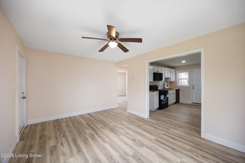 2726 Algonquin Pkwy, Louisville, KY 40210