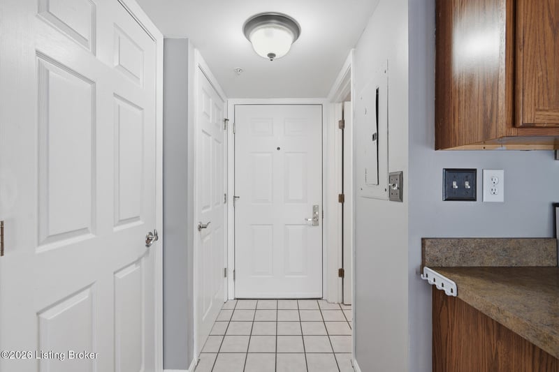 2730 Brownsboro Rd #APT 154, Louisville, KY 40206