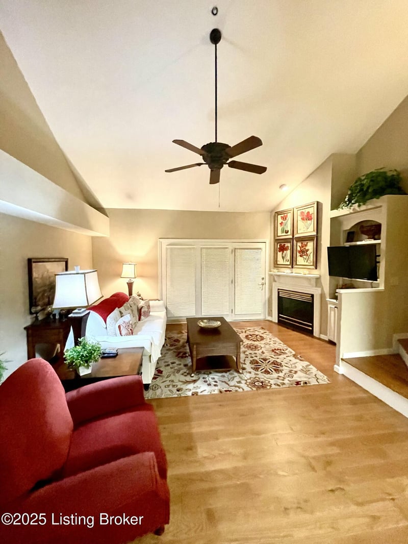 2730 Brownsboro Rd #APT 157, Louisville, KY 40206