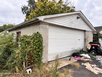 2732 Montana Ave, Louisville, KY 40208