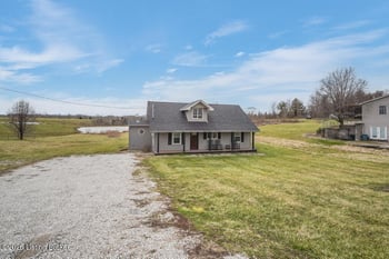 2767 Bardstown Trl, Waddy, KY 40076