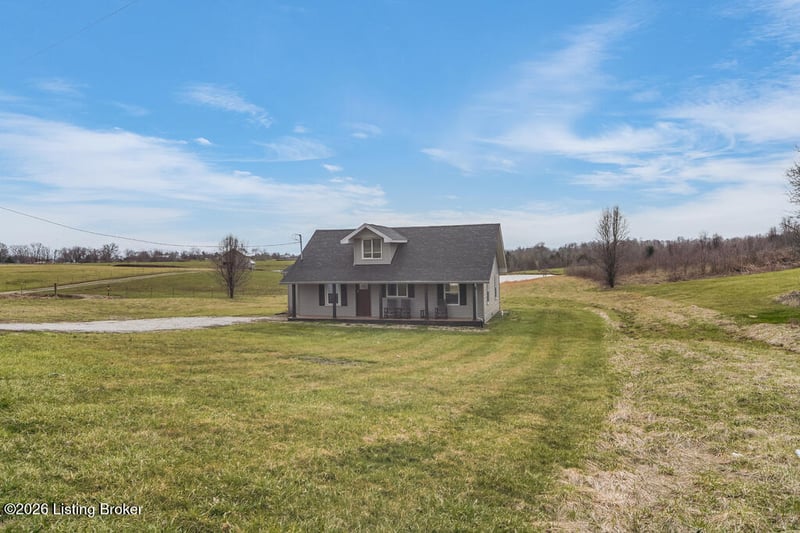 2767 Bardstown Trl, Waddy, KY 40076
