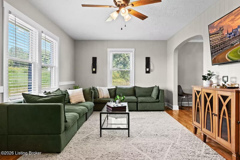 2767 Bardstown Trl, Waddy, KY 40076