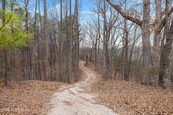 2795 N Pleasant Hill Rd, Upton, KY 42784