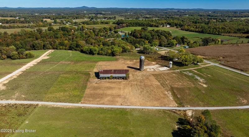 28-32 Highway 80, Russell Springs, KY 42642