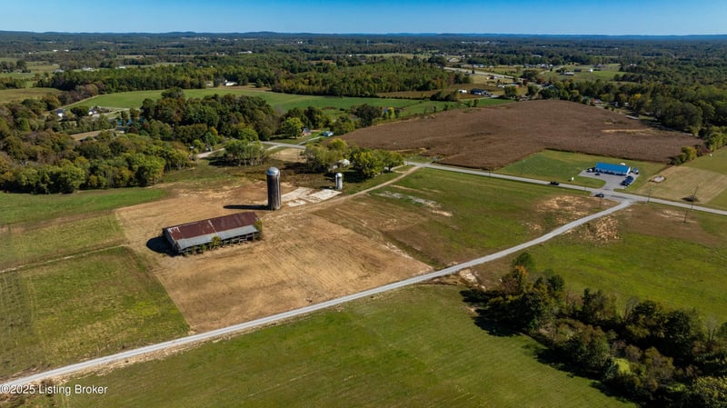 28-32 Highway 80, Russell Springs, KY 42642