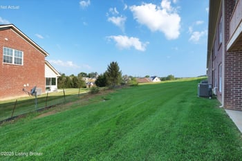 280 Christman Ln #A, Shepherdsville, KY 40165