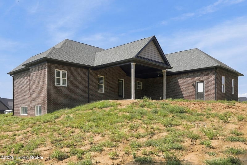 280 Tommy Ct, Shepherdsville, KY 40165