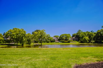 2803 Rivers Edge Rd, Louisville, KY 40222