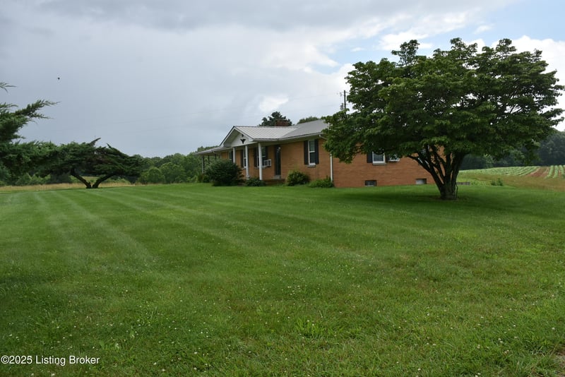 2805 Columbia Rd, Edmonton, KY 42129