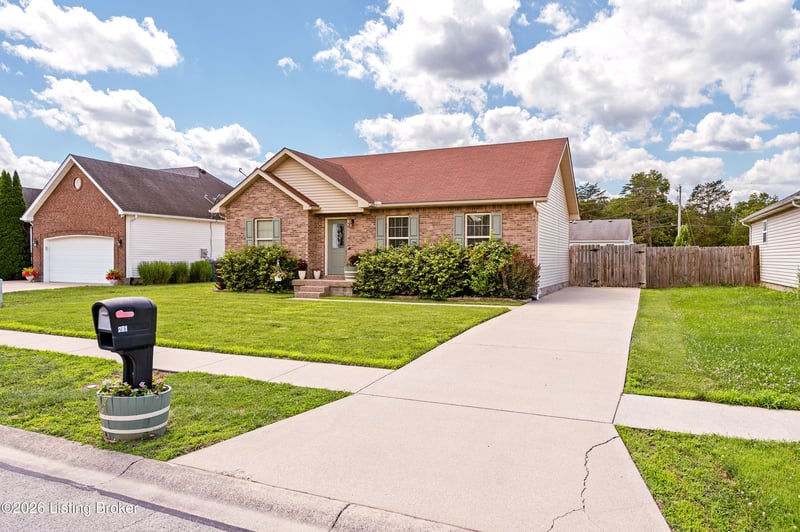 281 Madison Rae Blvd, Shepherdsville, KY 40165