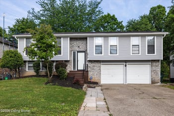 2810 Six Mile Ln, Louisville, KY 40220