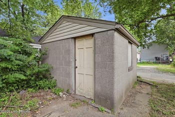 2811 Montana Ave, Louisville, KY 40208