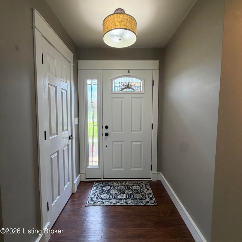 2812 Oakwood Dr, Bardstown, KY 40004