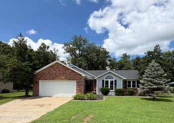 2812 Oakwood Dr, Bardstown, KY 40004