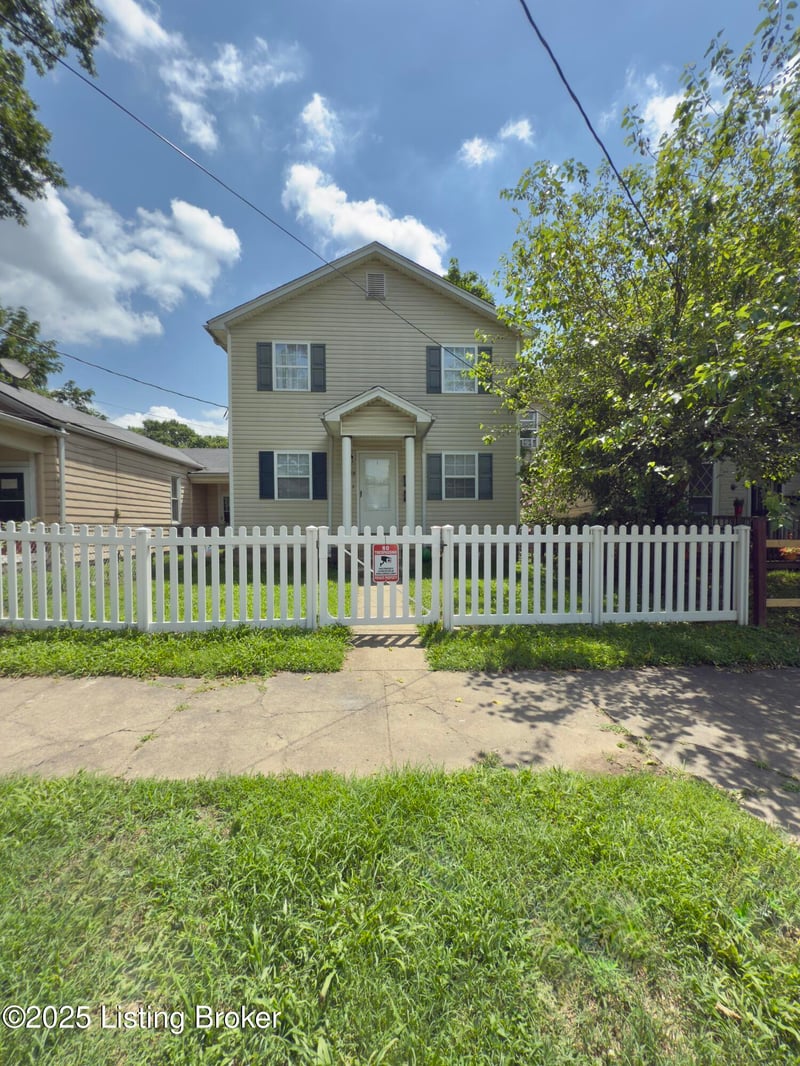 2815 S 6th St, Louisville, KY 40208