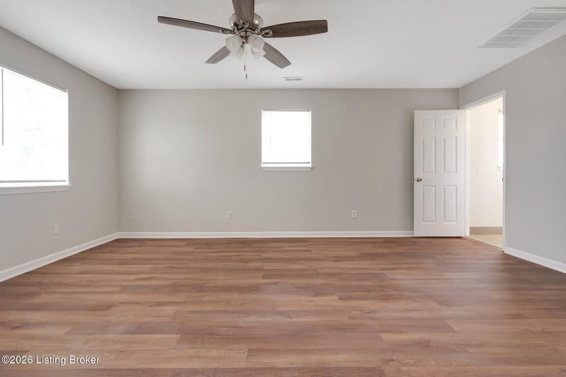 2815 S 6th St, Louisville, KY 40208