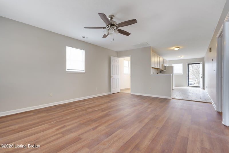 2815 S 6th St, Louisville, KY 40208