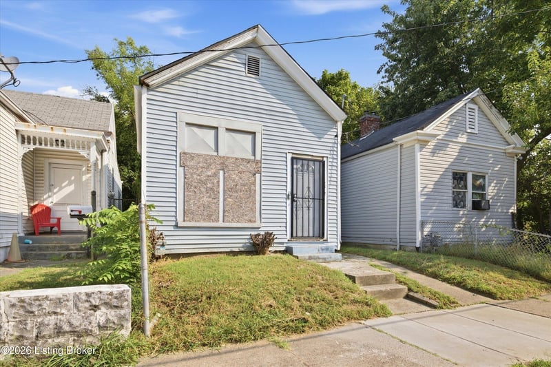 2817 Slevin St, Louisville, KY 40212