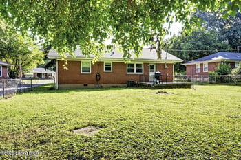 2822 Esther Blvd, Louisville, KY 40220
