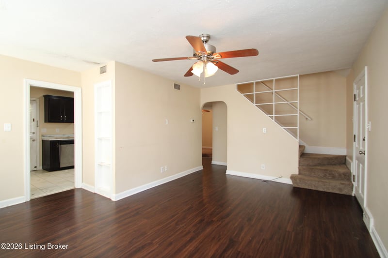 2824 Yorkshire Blvd, Louisville, KY 40220