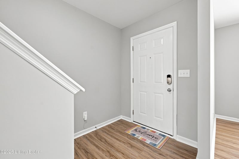 284 Saint Regis Dr, Shelbyville, KY 40065