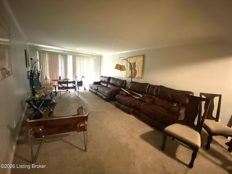 2845 Hikes Ln #107, Louisville, KY 40218