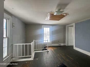 2858 Hillspring Rd, Pleasureville, KY 40057