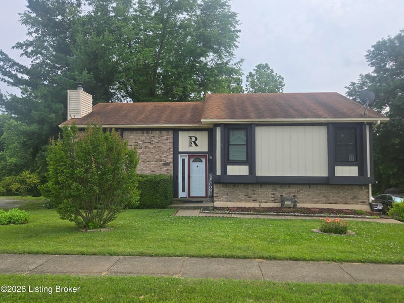 286 Shelton Rd, Radcliff, KY 40160
