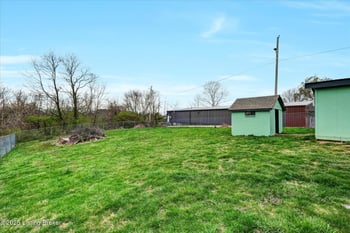 287 S Bardstown Rd, Mt Washington, KY 40047