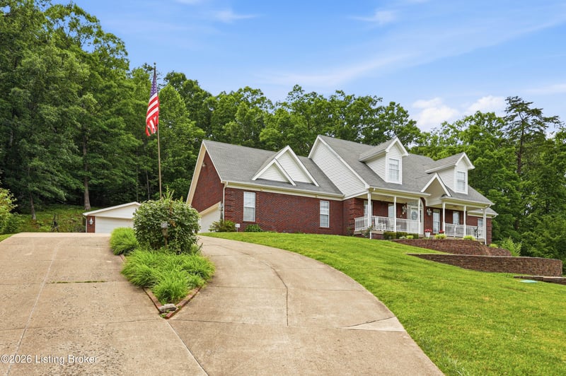 287 Woods Bend Dr, Brooks, KY 40109